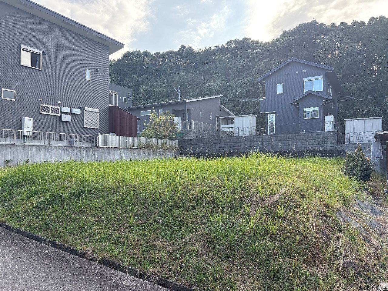 高台の土地が出ました！！